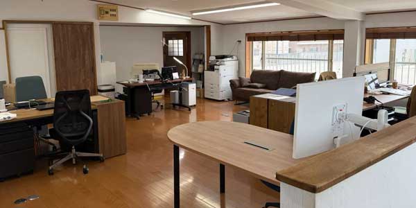 会社案内